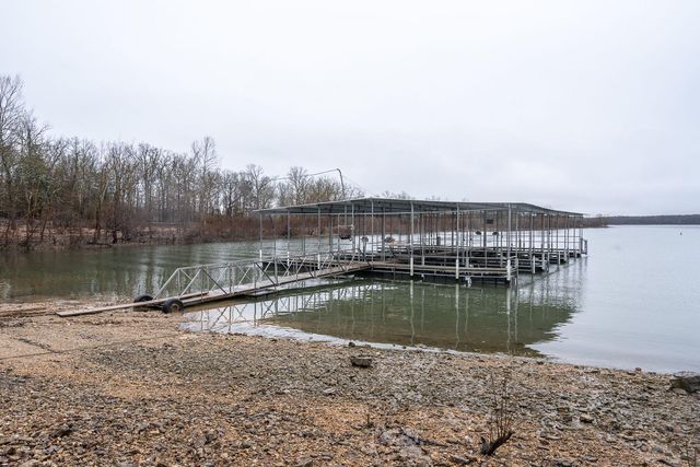 207 Bar M Lane 20, Branson West, MO 65737