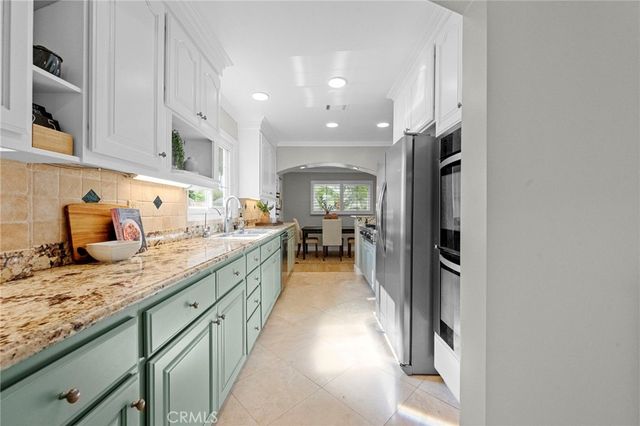 709 E Catalina, Santa Ana, CA 92706