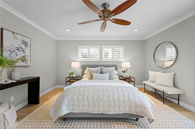 709 E Catalina, Santa Ana, CA 92706