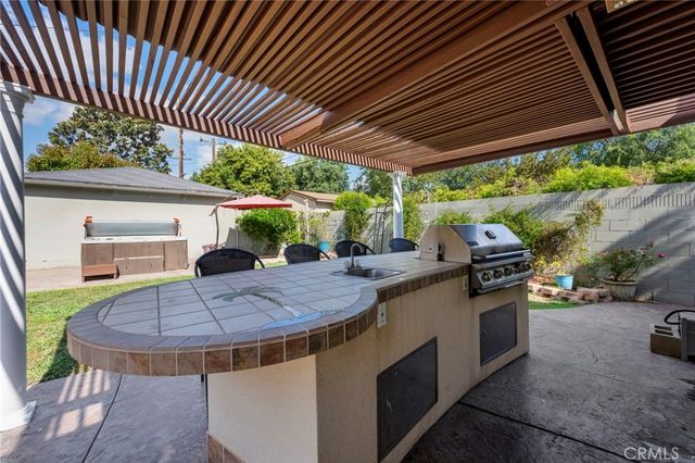 709 E Catalina, Santa Ana, CA 92706