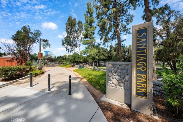 709 E Catalina, Santa Ana, CA 92706