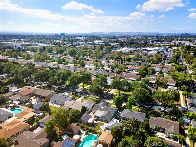 709 E Catalina, Santa Ana, CA 92706