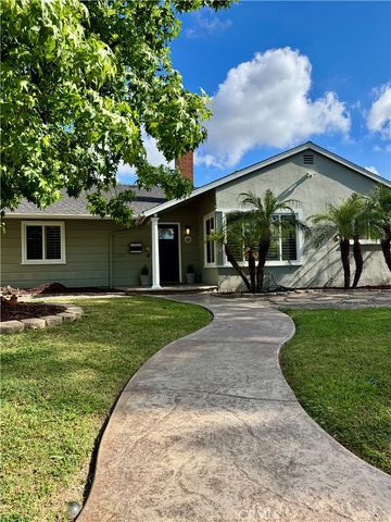709 E Catalina, Santa Ana, CA 92706