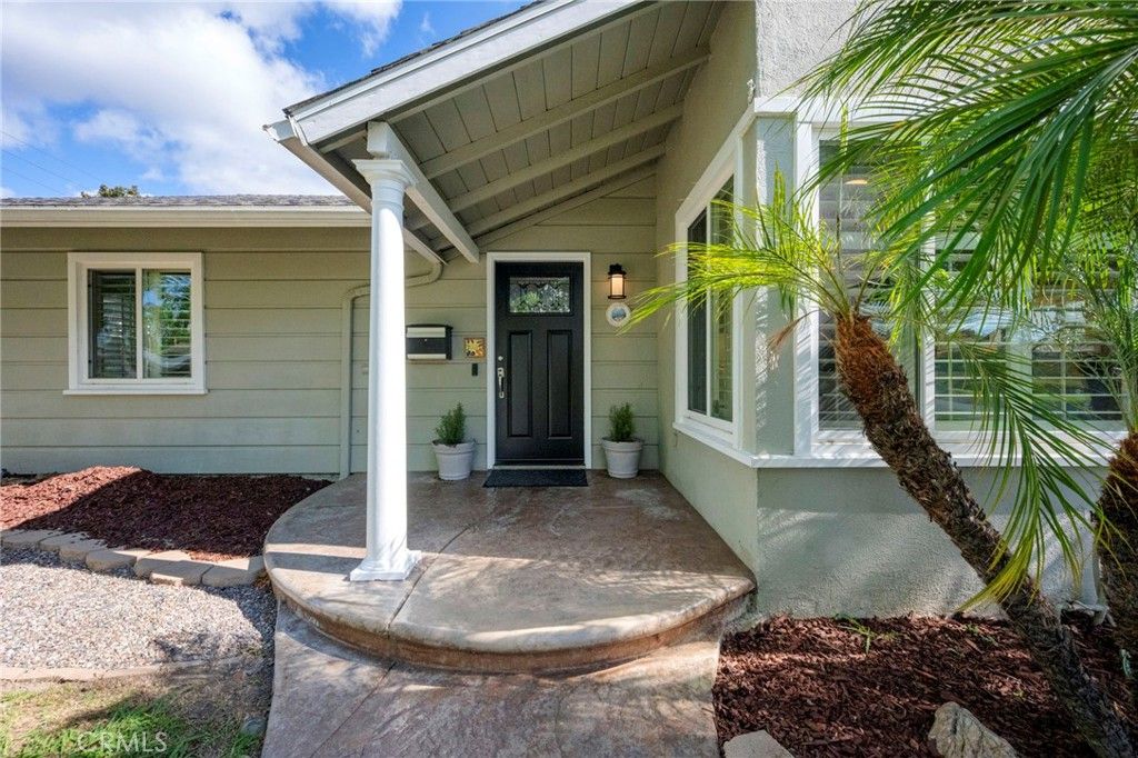 709 E Catalina, Santa Ana, CA 92706