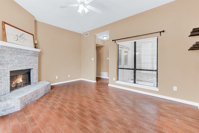 3500 E Park Boulevard 402, Plano, TX 75074