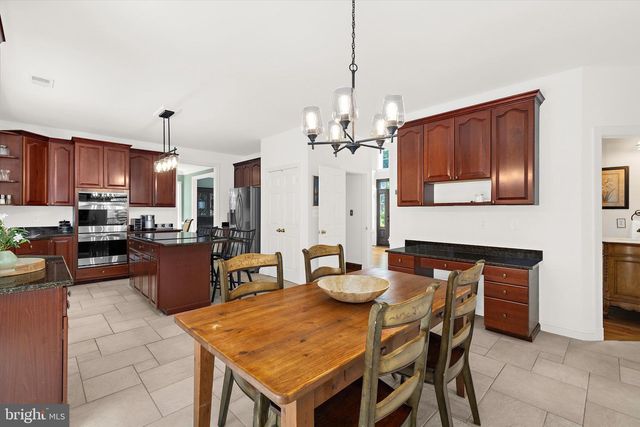 204 MAPLE CREEK LN, Davidsonville, MD 21035