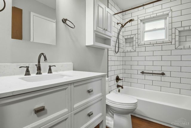 7225 Lesourdsville West Chester Road, West Chester, OH 45069