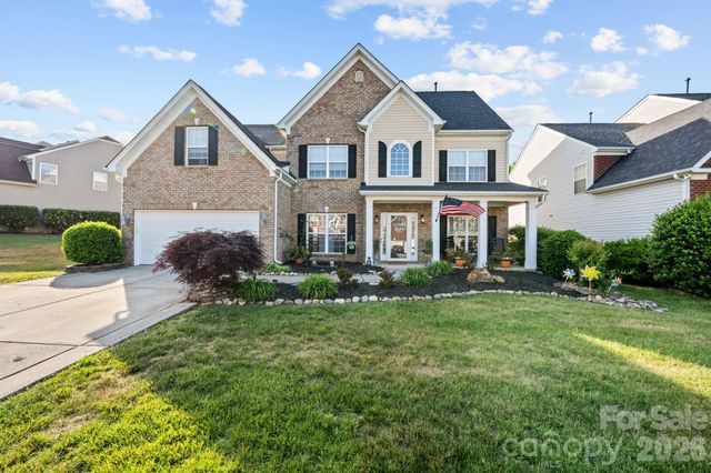 8423 Mossy Cup Trail, Harrisburg, NC 28075