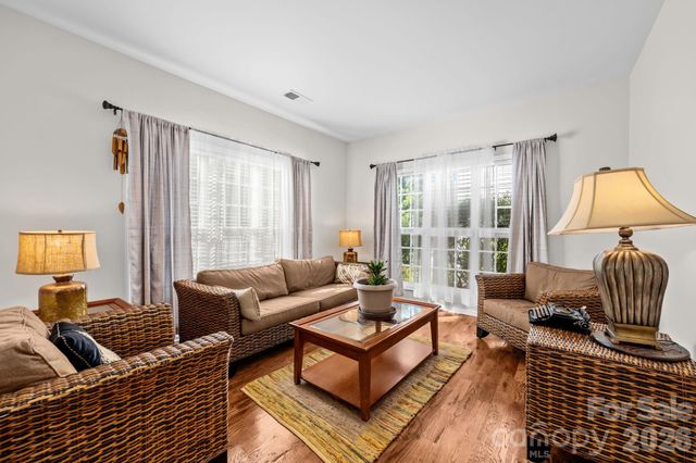 8423 Mossy Cup Trail, Harrisburg, NC 28075