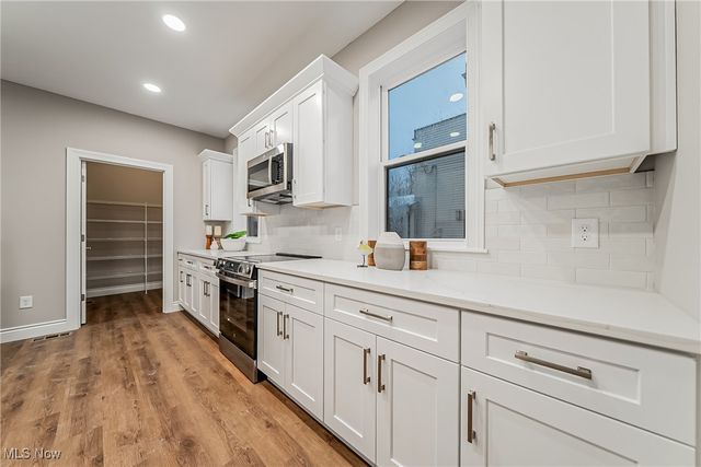 1855 Woodlawn Avenue, East Cleveland, OH 44112