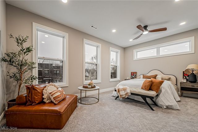 1855 Woodlawn Avenue, East Cleveland, OH 44112