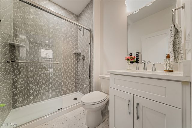 1855 Woodlawn Avenue, East Cleveland, OH 44112