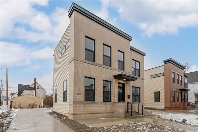 1855 Woodlawn Avenue, East Cleveland, OH 44112