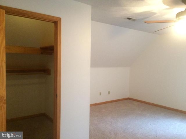 2376 HIGH TOP RD, Linden, VA 22642