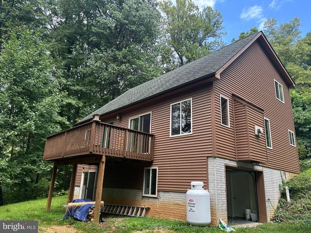 2376 HIGH TOP RD, Linden, VA 22642