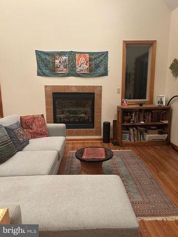 2376 HIGH TOP RD, Linden, VA 22642