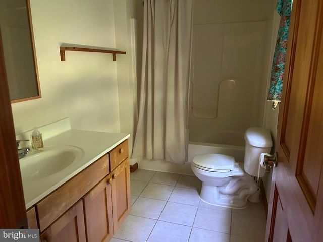 2376 HIGH TOP RD, Linden, VA 22642