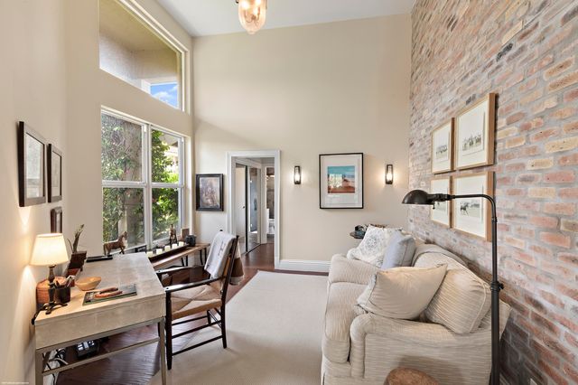 2990 Twin Oaks Way, Wellington, FL 33414