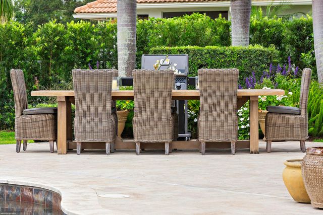 2990 Twin Oaks Way, Wellington, FL 33414