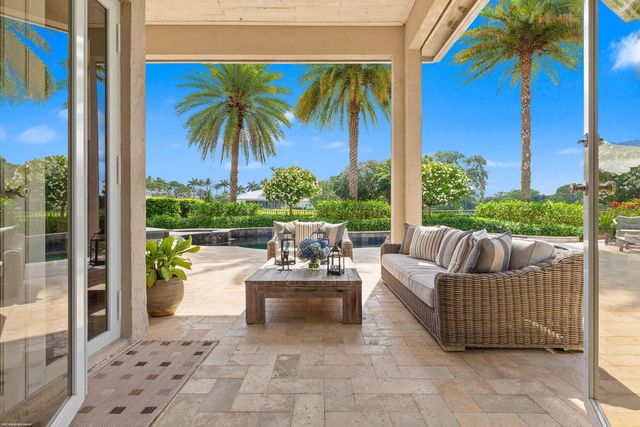 2990 Twin Oaks Way, Wellington, FL 33414