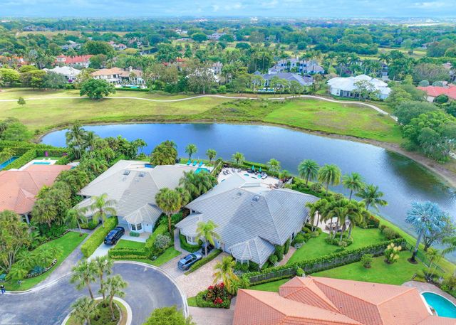 2990 Twin Oaks Way, Wellington, FL 33414