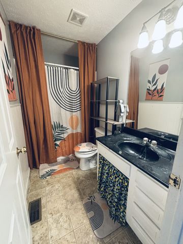 111 Ridgepark Ct, Murfreesboro, TN 37130