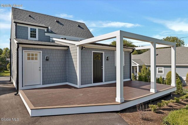 3 Milo Street, Greenport, NY 12534
