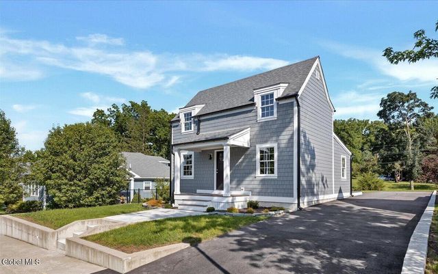 3 Milo Street, Greenport, NY 12534