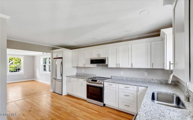 3 Milo Street, Greenport, NY 12534