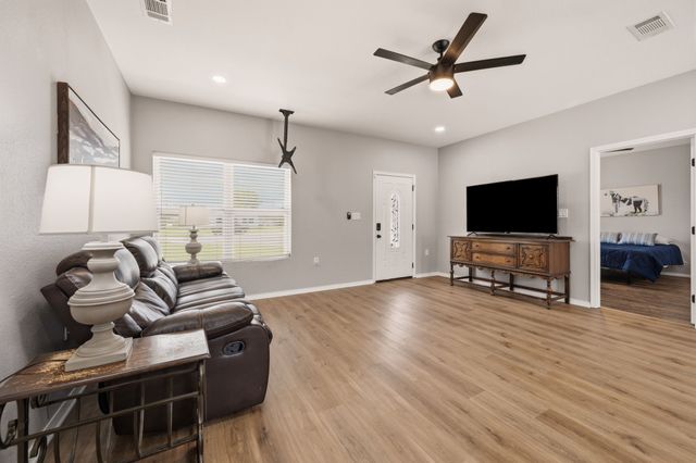 106 Billy Dale Court, Hackberry, TX 75036