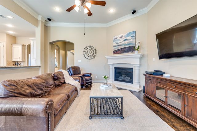 1917 Sterling Trace Drive, Keller, TX 76248