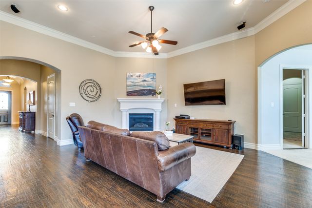 1917 Sterling Trace Drive, Keller, TX 76248
