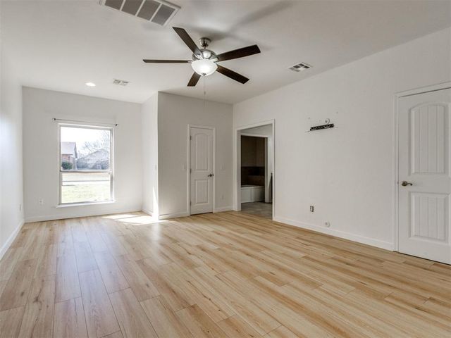 8213 NW 121st Street, Oklahoma City, OK 73162