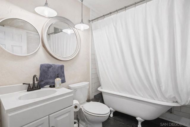 4261 49th St 3, San Diego, CA 92115