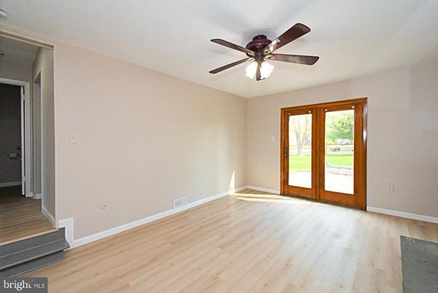 2821 N FORD DR, Hatfield, PA 19440