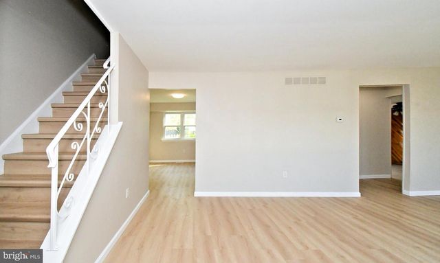 2821 N FORD DR, Hatfield, PA 19440