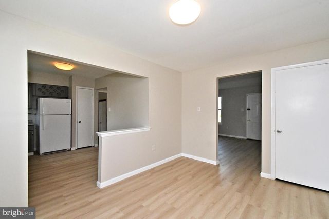 2821 N FORD DR, Hatfield, PA 19440