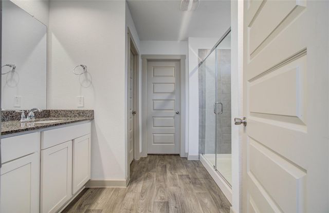 10602 Great Basin Drive, Rosharon, TX 77583