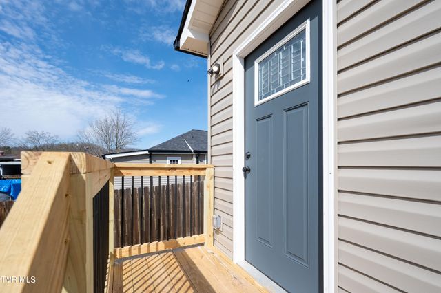 504 West Cedar Street, Bristol, TN 37620