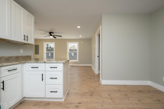 504 West Cedar Street, Bristol, TN 37620