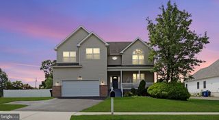 34 CENTER AVE, Burlington, NJ 08016