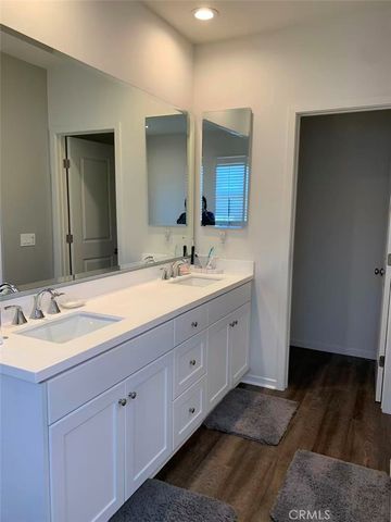 118 Kestrel, Irvine, CA 92618