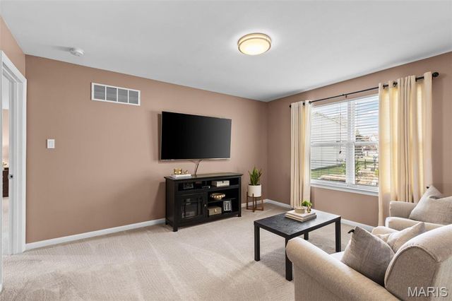 13 Macleod Court, Dardenne Prairie, MO 63368