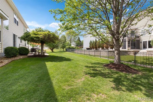 13 Macleod Court, Dardenne Prairie, MO 63368