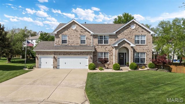 13 Macleod Court, Dardenne Prairie, MO 63368