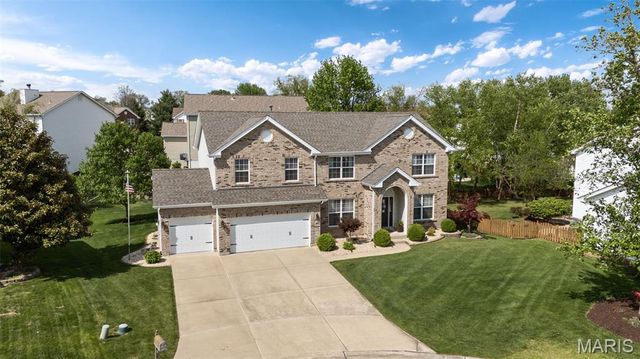 13 Macleod Court, Dardenne Prairie, MO 63368