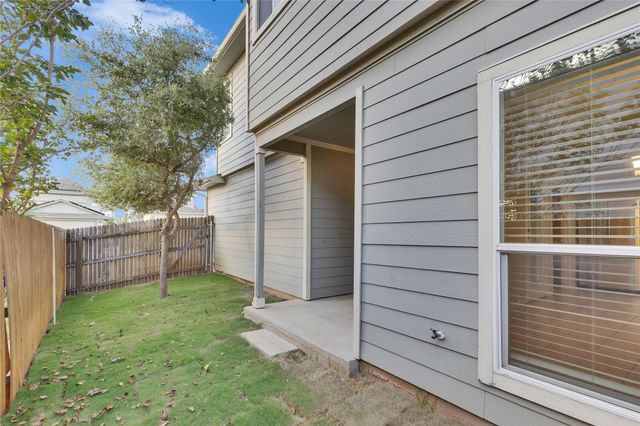 2008 Langdale LN, Austin, TX 78754