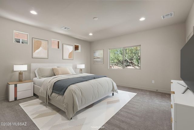 204 Market Circle, Tubac, AZ 85646