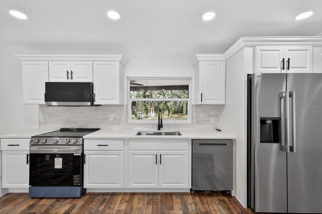 56 BAY WOODS DRIVE, Safety Harbor, FL 34695