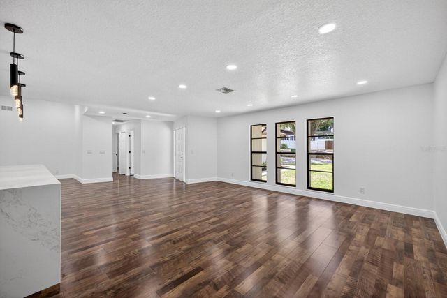 56 BAY WOODS DRIVE, Safety Harbor, FL 34695
